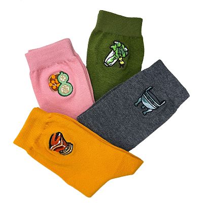 Product info: 襪上故宮典藏-刺繡襪禮盒